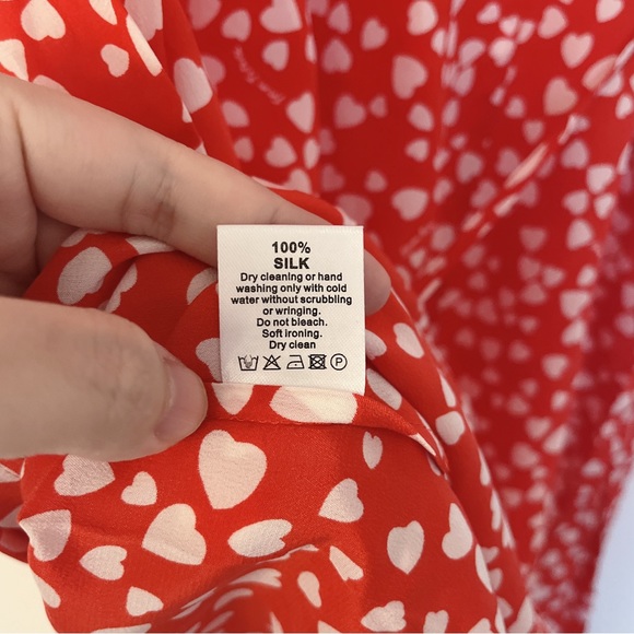 NEW From Future 100% Silk Red and White Wrap Dress NWOT - Picture 7 of 7